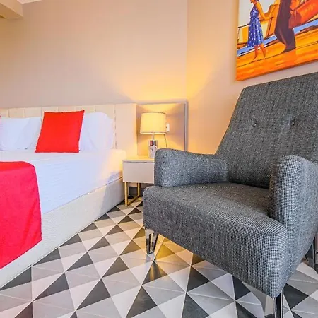 Feniks Hotel