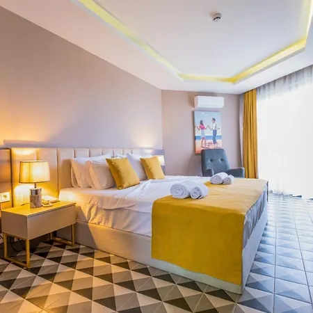 Hotel Feniks Priority Okurcalar
