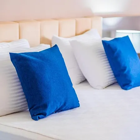 Feniks Hotel 4*