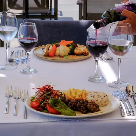 Feniks Priority Hotel 4*